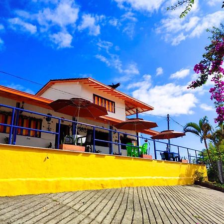 ᒍᑌᕼᗩᒪᑌ Hotel Jericoc  Buitenkant foto